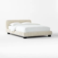 Cantar Ivory Velvet Upholstered Queen Bed -Home Series Shop CantarIvoryVelvetQBed3QSSS23