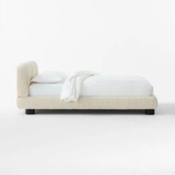 Cantar Ivory Velvet Upholstered Queen Bed -Home Series Shop CantarIvoryVelvetQBedSDSSS23