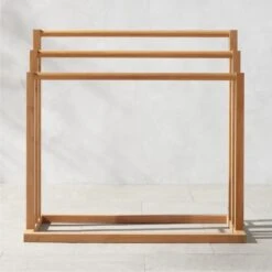 Pinet Teak Outdoor Towel Rack