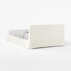 Pullover Slipcover Queen Sateen Queen Bed -Home Series Shop PulloverPleatSateenQBed3QBSSS21